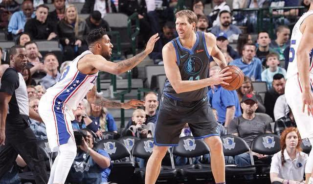 29岁的西蒙斯陷入困境，职业生涯何去何从？