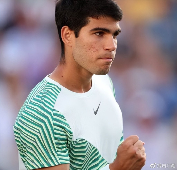 面前发出强 面前发出强