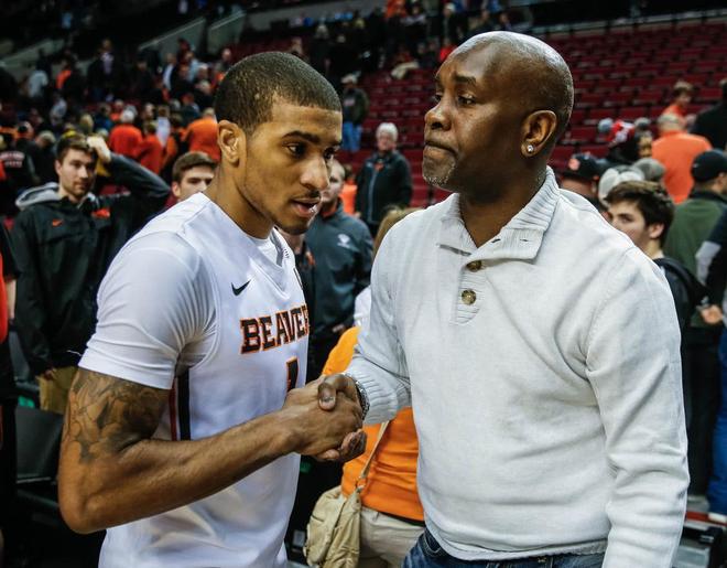 也符合他目 也符合他目