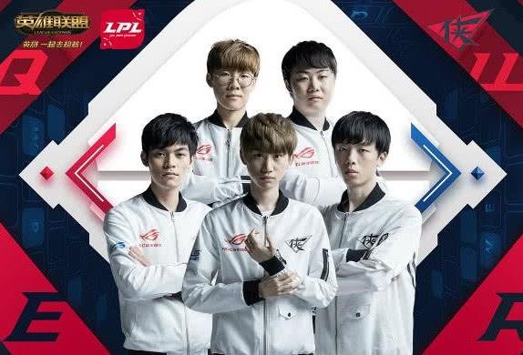 3.1亿欧，曼联开启清仓囤钱模式，阿莫林点头，全力购入5将.