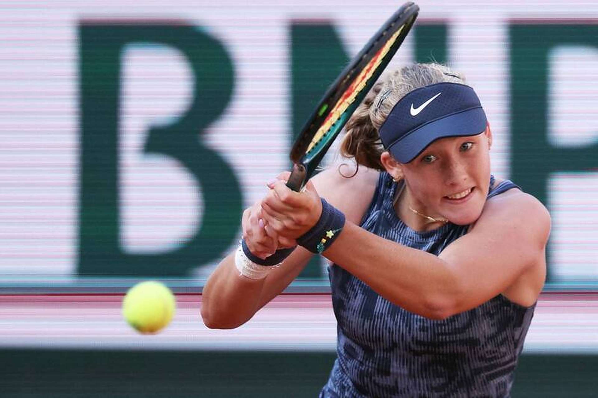 50分库！库里关键三分反超比分，已经投进12记三分砍下50分.